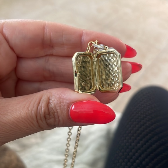 KC Designs 14K Diamond Sun Ray Locket Pendant Necklace - Picture 4 of 4